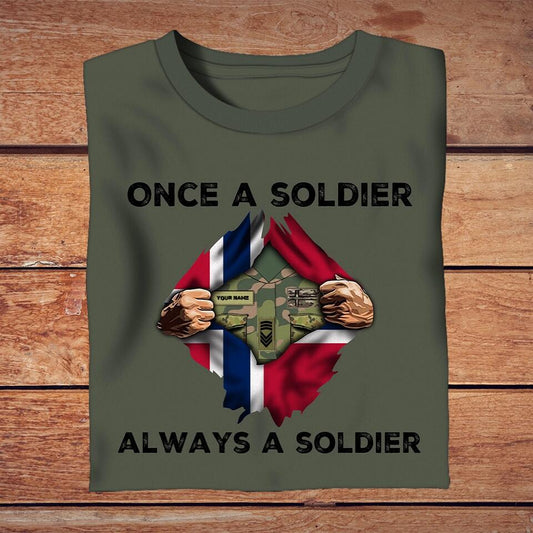 T-shirt personnalisé avec camouflage soldat/vétéran norvégien avec nom et grade - Always A Soldier - 2002230001