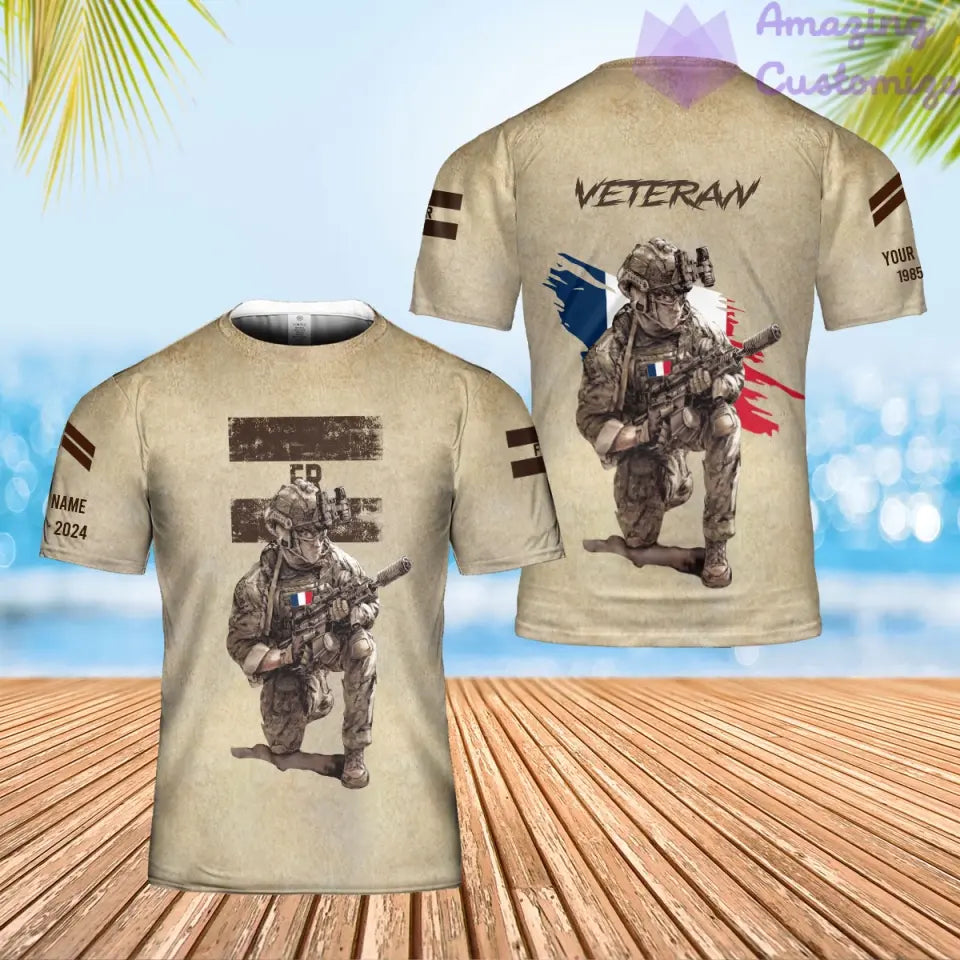 Sweat à capuche personnalisé avec camouflage soldat/vétéran de la France avec nom, année et grade imprimé sur toute la surface - 17229888