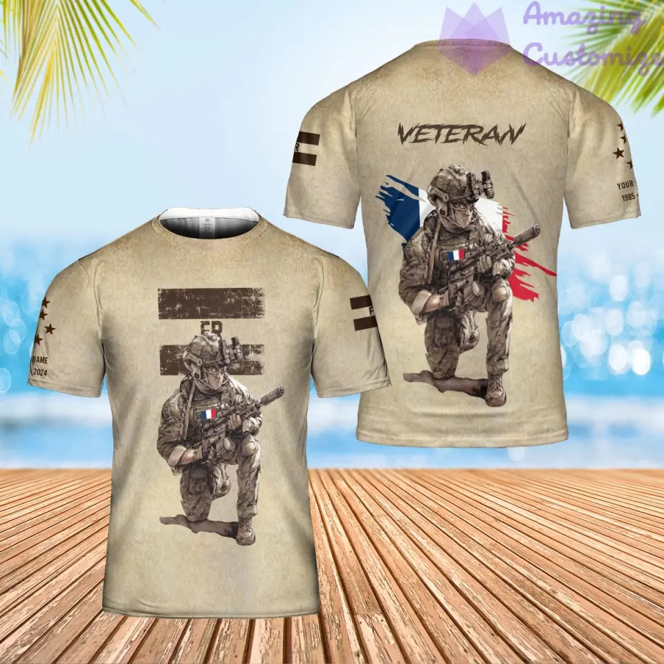 Sweat à capuche personnalisé avec camouflage soldat/vétéran de la France avec nom, année et grade imprimé sur toute la surface - 17229888