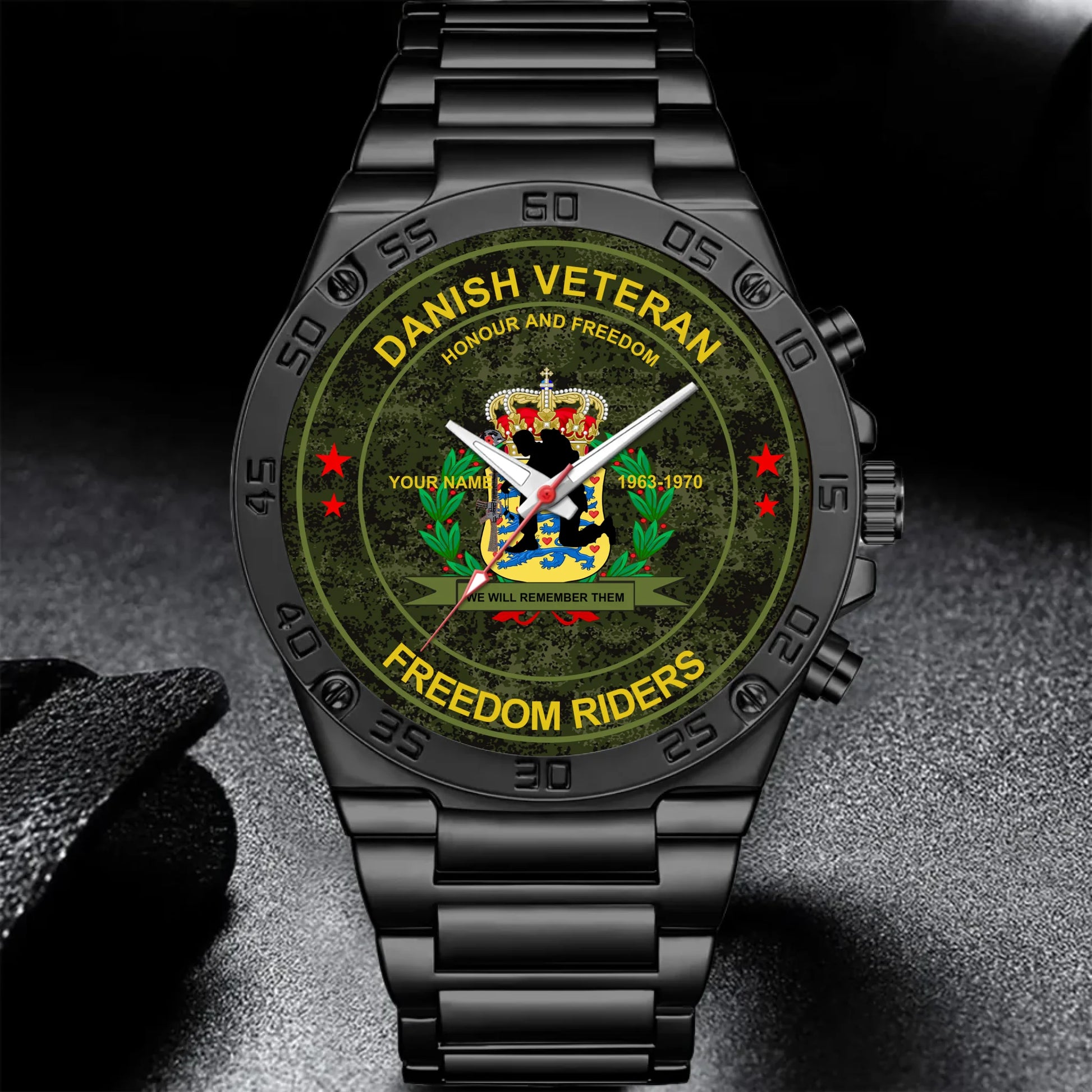 Mockup Gentleman Stainless Steel Watch co2py