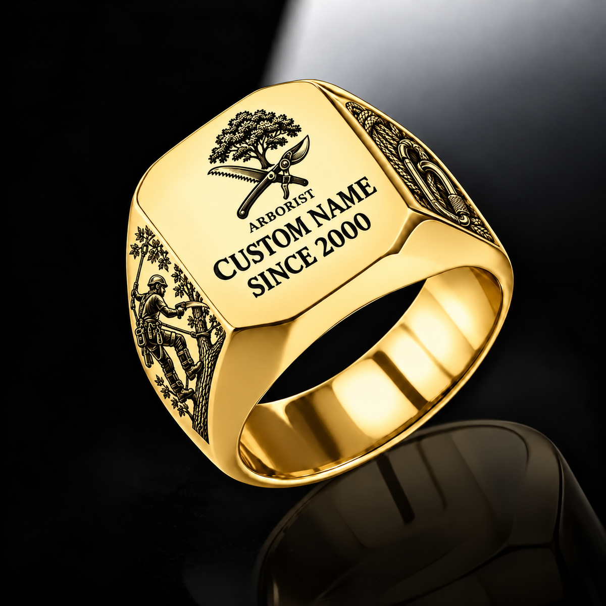 Arborist Signature Crest ring in Gold, showing CUSTOM NAME and SINCE 2000