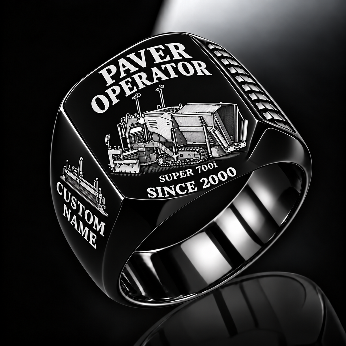 Black personalized SUPER 700i asphalt paver operator signet ring with flat machine artwork and PAVER OPERATOR, SUPER 700i, CUSTOM NAME and SINCE 2000 engraving.