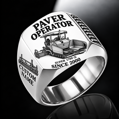 Silver personalized SUPER 1700-3i asphalt paver operator signet ring with flat machine artwork and PAVER OPERATOR, SUPER 1700-3i, CUSTOM NAME and SINCE 2000 engraving.