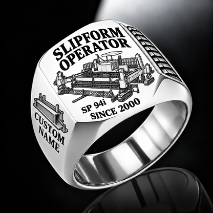 Silver personalized SP 94i concrete slipform paver operator signet ring with flat machine artwork and SLIPFORM OPERATOR, SP 94i, CUSTOM NAME and SINCE 2000 engraving.