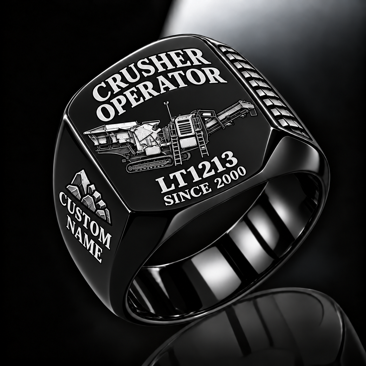 LT1213 Impact Crusher Operator Ring in Black finish, flat machine engraving, CUSTOM NAME and SINCE 2000 sample text.