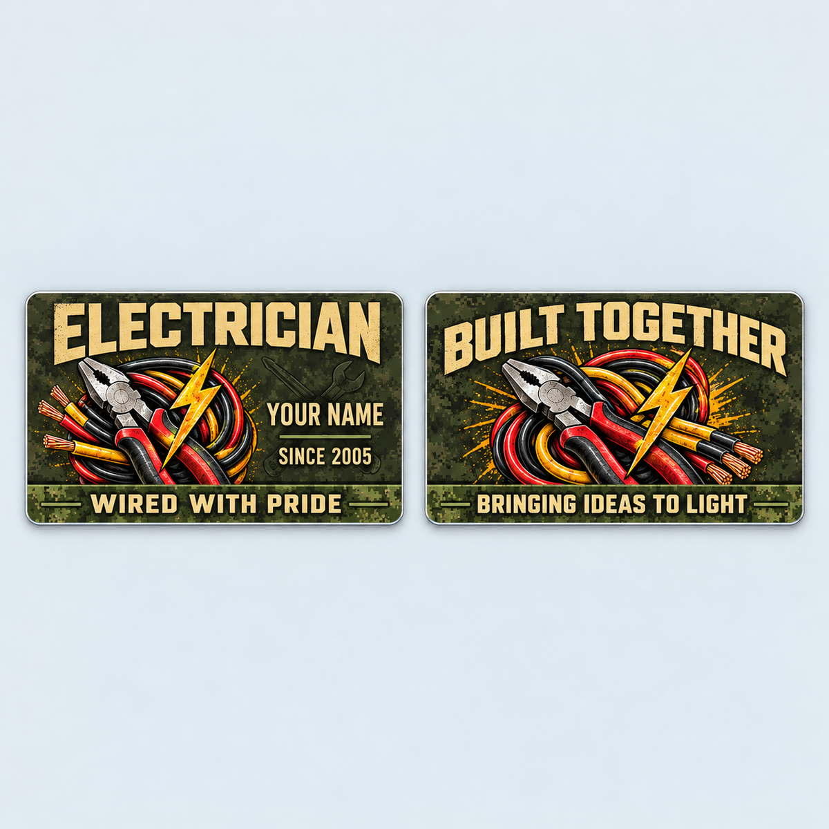 Front and reverse of the Electrician Rugged Field aluminum wallet card