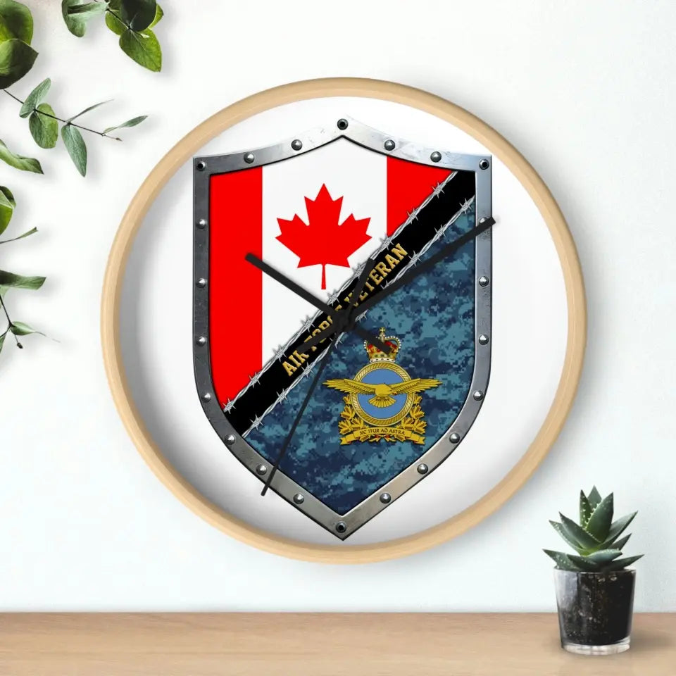 Personalized Rank Canadian Soldier/Veterans Camo Wooden Clock - 0102240010